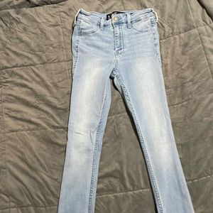 Hollister high-rise advanced stretch jegging